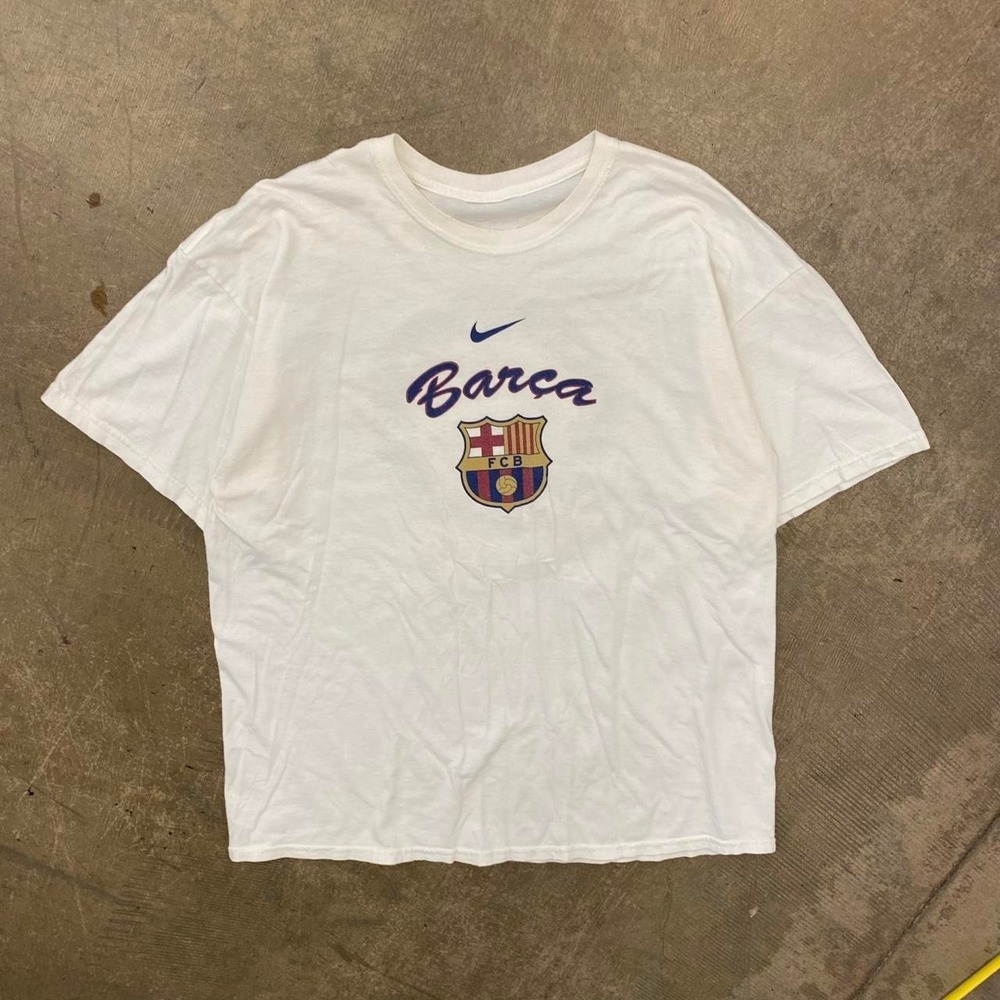 Vintage FC Barcelona Barca Nike Center Swoosh Soccer Futbol Là Liga T-Shirt L
